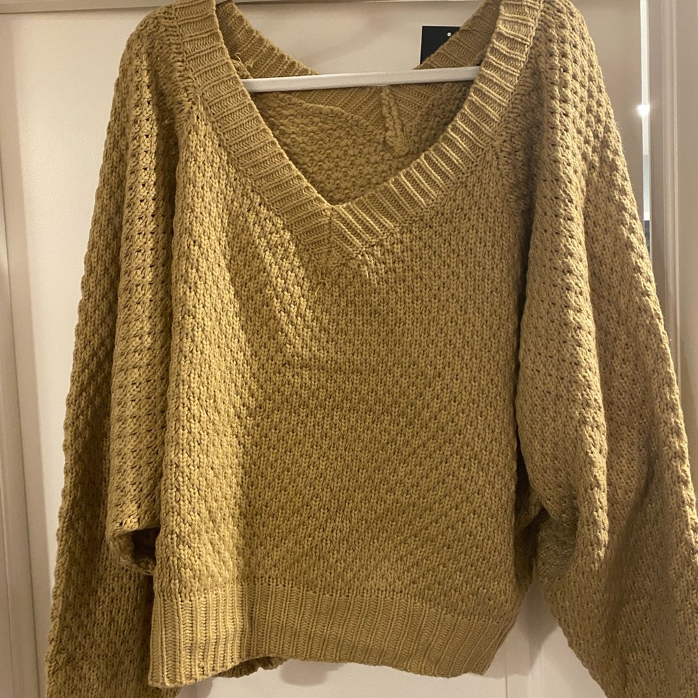 I adore you sweater, off shoulder crop